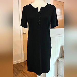 Barely Worn - GAP -  Black Classic Tee Shirt Dress - Size M